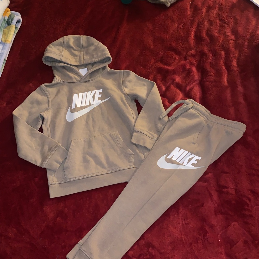 Nike Kids Tan Sweatpants & Hoodie Set